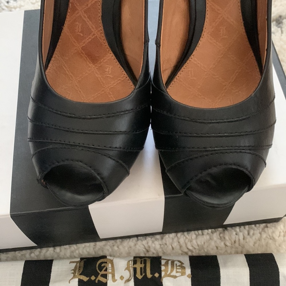 L.A.M.B. Tansy II in black leather in Size 9 - Picture 6 of 6